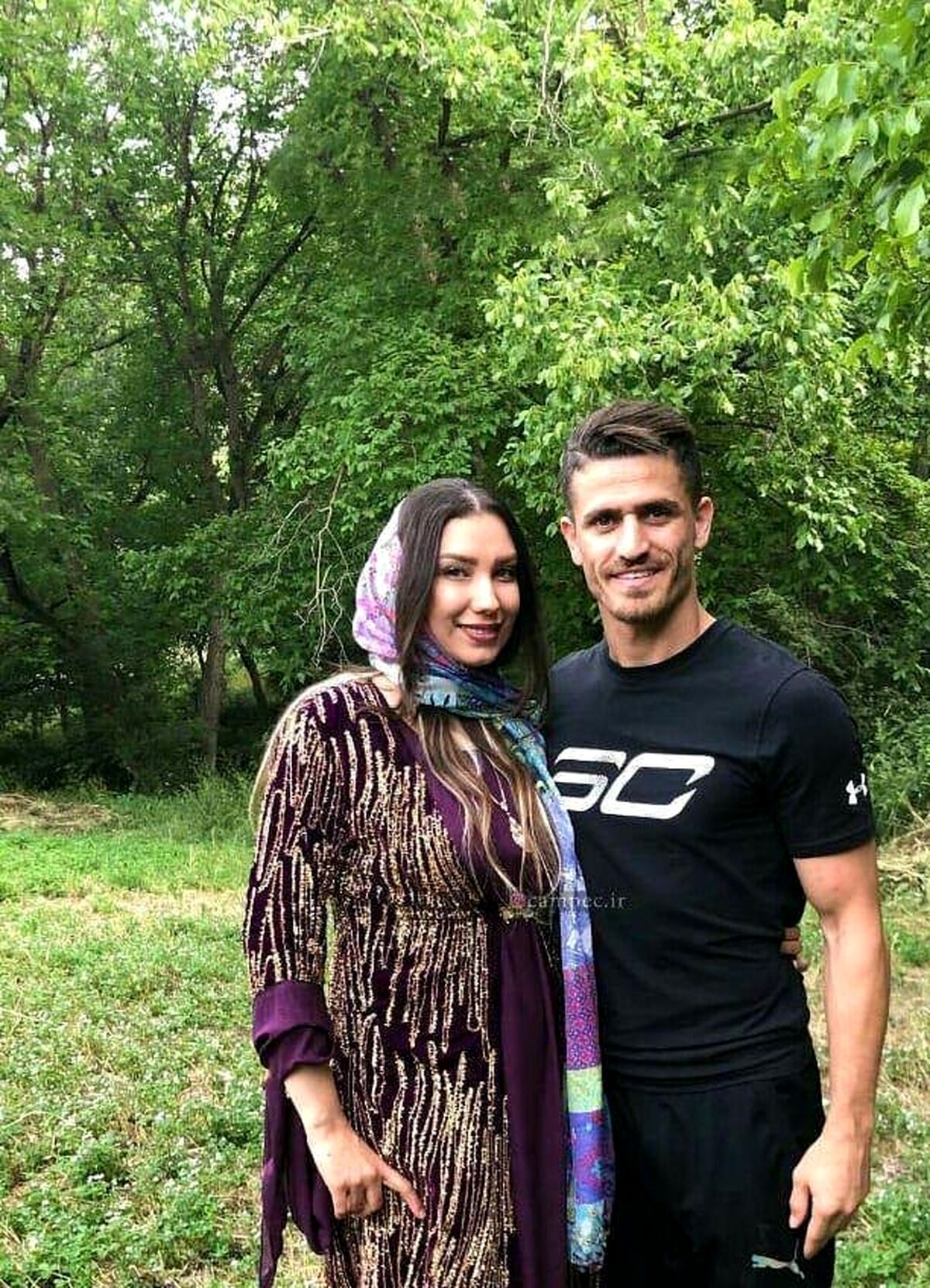 لباس بلند حسرت برانگیز همسر وریا غفوری