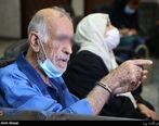 فیلم جدید از پدر بابک خرمدین در لحظه انتقال جسد/ موهایش را شانه می کند!
