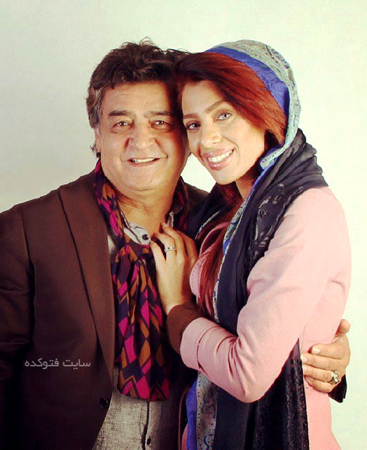  همسر رضا رویگری اعتراف کرد| در این 8 سال کجا بودید؟| ویدئو مصاحبه با تارا کریمی 