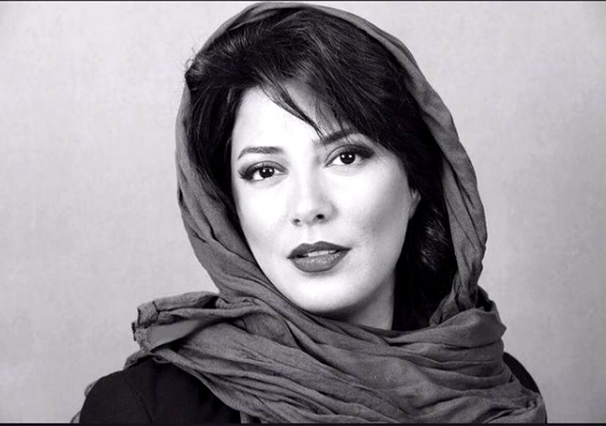 ژست عجیب طناز طباطبایی در روز تولدش 