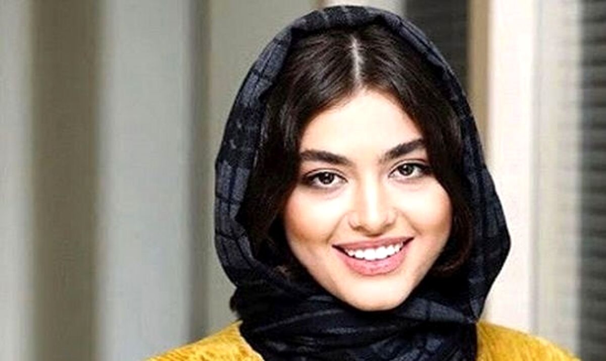 ریحانه پارسا در لباس سفید عروس در سالن مجلل استانبول