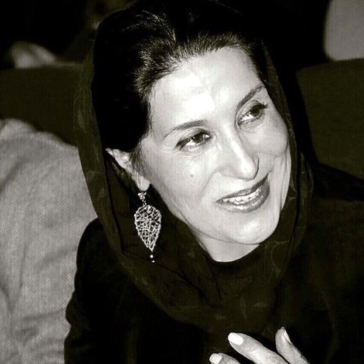 زندگینامه فاطمه معتمد آریا