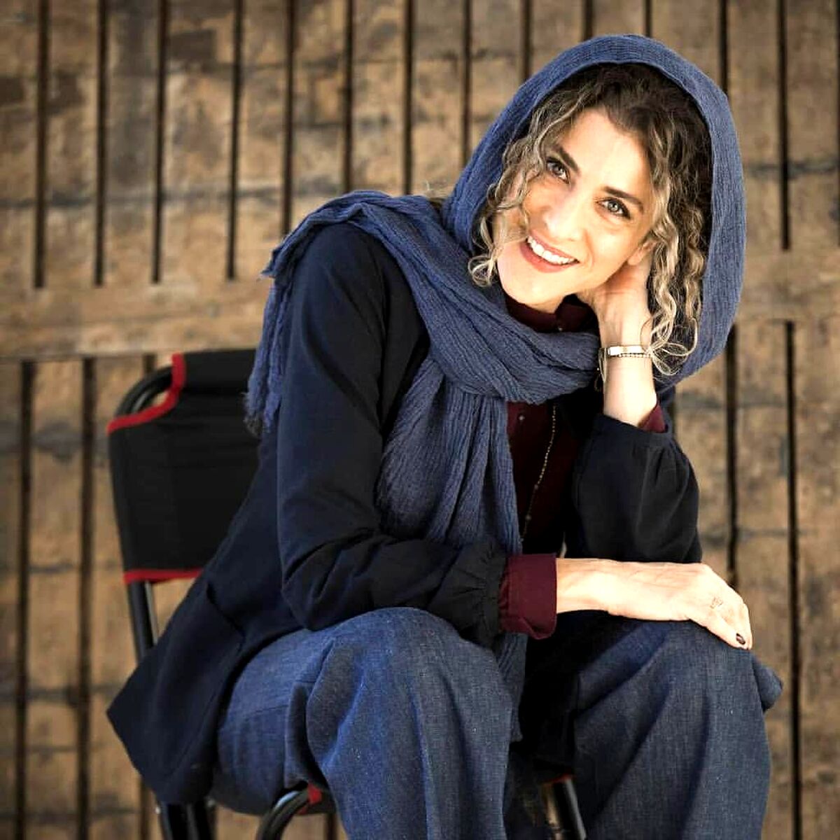 لباس بلند شیک و پوشیده ویشکا آسایش دل دخترا رو برد! + عکس