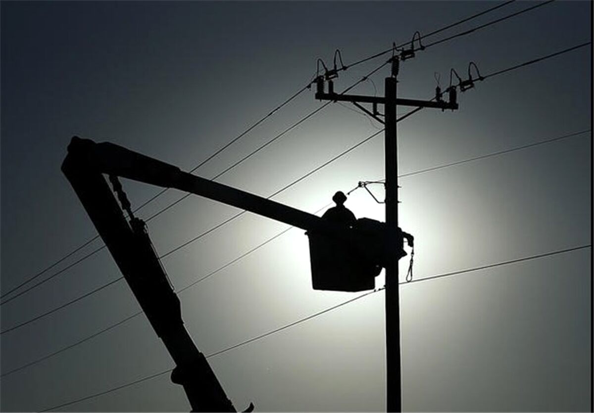 تا یک ماه آینده همین بساط در قطعی برق خواهد بود